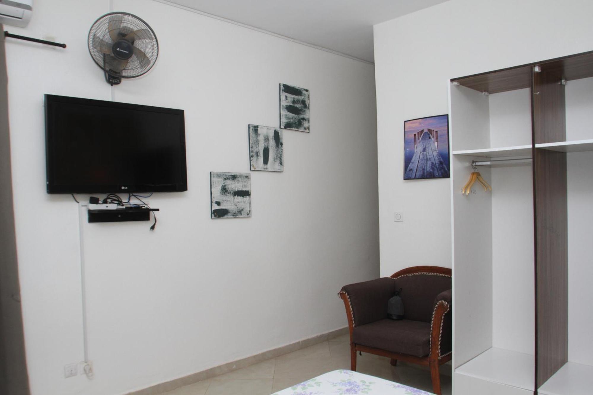 Apartmán "La Coquille", Joli Loft, Moderne, Propre, Sur Et Calme Au Coeur De Saly Exteriér fotografie